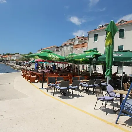 A1 - Spacious On The Seafront With Terrace *